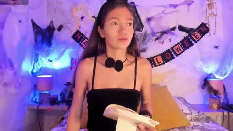 emma_jhoons online show from October 5, 2025, 11:08 am