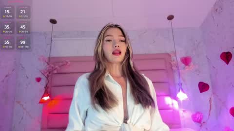 emma_jhoons online show from April 19, 2026, 3:39 am