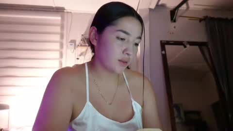 emma_johnson_ online show from December 10, 2024, 1:22 am