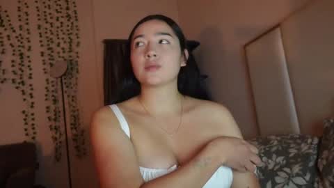 emma_johnson_ online show from January 22, 2025, 5:05 am