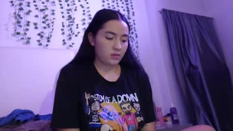 emma_johnson_ online show from April 21, 2026, 1:42 am