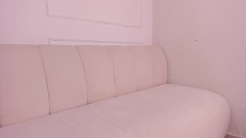 emma_jonness online show from January 25, 2025, 10:39 pm