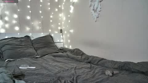 emma_just online show from September 25, 2025, 8:18 am