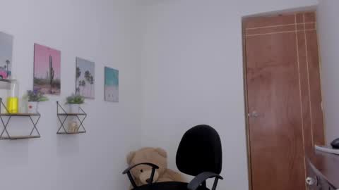 whises lits        online show from February 5, 2026, 5:50 pm