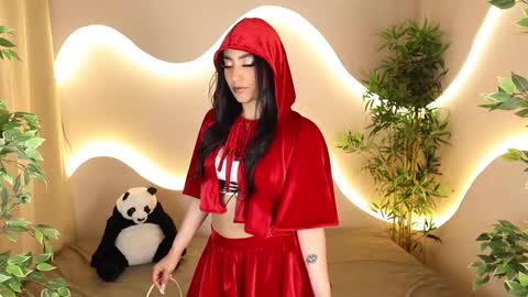 Emma online show from October 31, 2025, 6:58 am