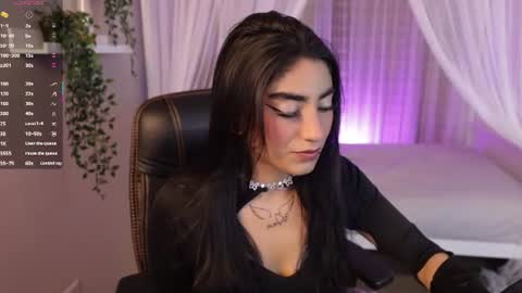 Emma online show from June 25, 2026, 10:03 pm