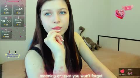 emma_loveyou online show from March 12, 2025, 8:19 am