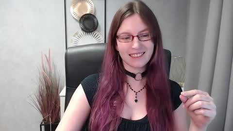emma online show from December 29, 2024, 1:49 pm