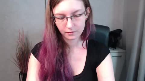 emma online show from March 5, 2025, 7:27 am