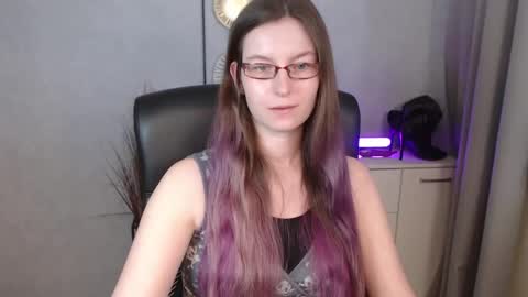 emma online show from September 23, 2025, 6:05 am
