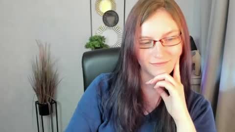 emma online show from July 14, 2026, 10:21 am