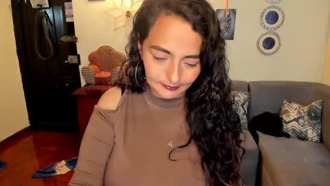  emma luxy online show from March 4, 2025, 10:27 pm