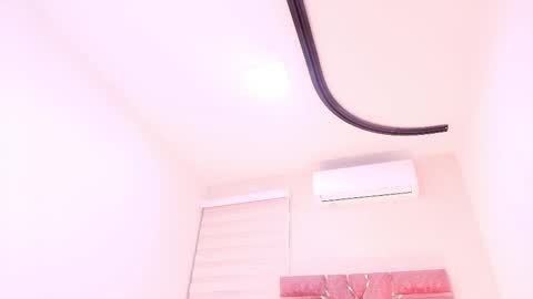 Snapshot of emma_madison_ chatting on October 30, 2025, 11:55 am emma online show from October 30, 2025, 11:55 am