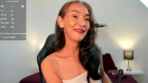 Emma  online show from April 20, 2026, 11:35 am