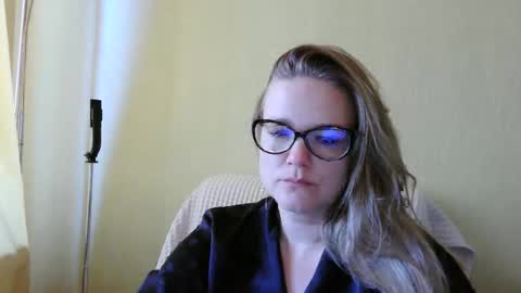 emma_misty_ online show from October 1, 2025, 7:25 am