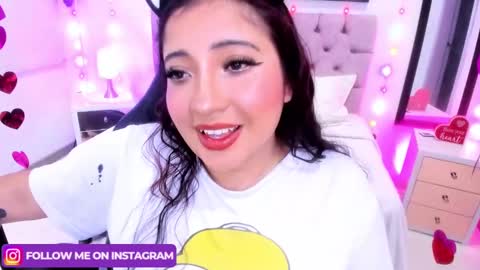 Snapshot of emma_monserratt chatting on January 28, 2025, 3:25 am Emma Monserratt online show from January 28, 2025, 3:25 am
