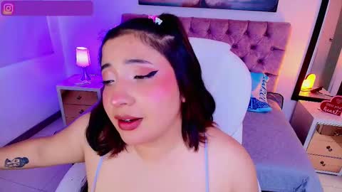 Snapshot of emma_monserratt chatting on September 27, 2025, 7:52 pm Emma Monserratt online show from September 27, 2025, 7:52 pm