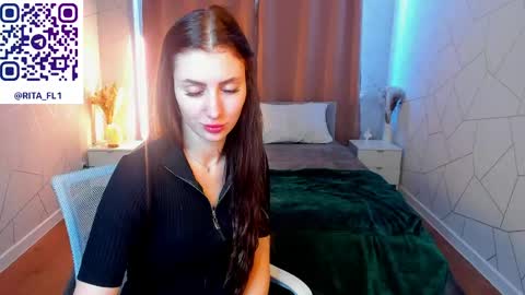 Snapshot of emma_myer chatting on April 25, 2026, 1:41 am Emma Myer online show from April 25, 2026, 1:41 am