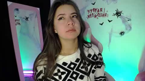 Snapshot of emma_naa chatting on October 30, 2025, 1:18 am Emma online show from October 30, 2025, 1:18 am