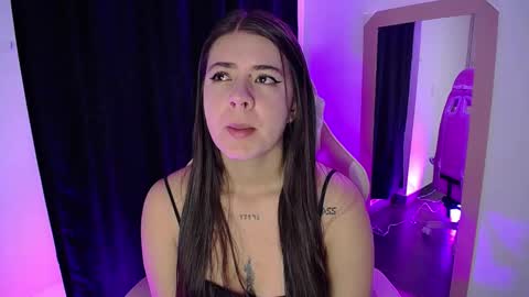 Emma online show from November 7, 2025, 1:49 am