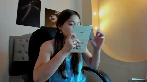 emma online show from September 22, 2025, 3:30 am