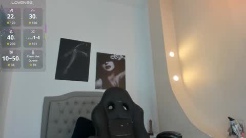 emma online show from October 10, 2025, 3:27 am