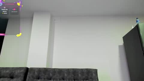 Snapshot of emma_sandovaal chatting on September 10, 2025, 2:44 am Emma online show from September 10, 2025, 2:44 am