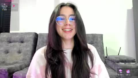 Snapshot of emma_sandovaal chatting on September 26, 2025, 2:48 am Emma online show from September 26, 2025, 2:48 am