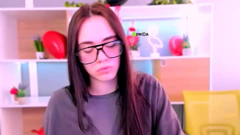 emma_swee online show from February 20, 2026, 6:26 am