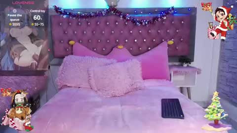 Snapshot of emma_wilder chatting on December 22, 2024, 9:20 pm neko online show from December 22, 2024, 9:20 pm