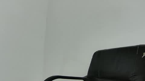 emma 5 online show from December 14, 2025, 2:28 am