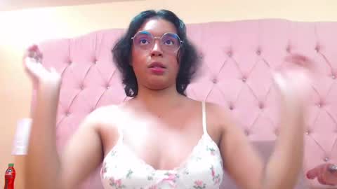Emma  online show from June 3, 2026, 2:03 am