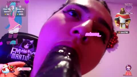 modelo independente online show from December 17, 2024, 9:27 pm