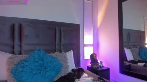 emma becket online show from March 6, 2025, 4:19 am