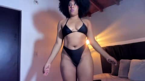 Snapshot of emmabrantt chatting on May 3, 2026, 1:22 am Emma Brant online show from May 3, 2026, 1:22 am