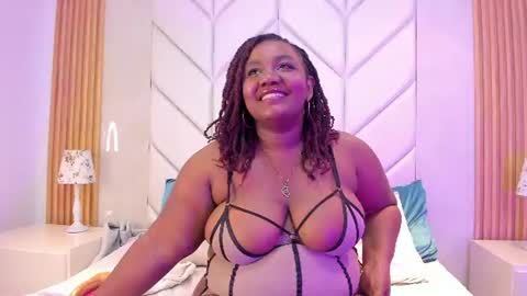Snapshot of emmabrantt_ chatting on July 17, 2026, 4:08 am EmmaBrantt online show from July 17, 2026, 4:08 am