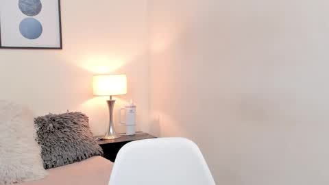 Emma  online show from February 21, 2026, 9:16 pm