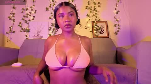 Emma online show from November 1, 2025, 2:41 pm