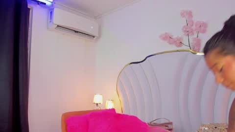 Welcome Im yosein  Your love is my passion activate it with your tips and enjoy with me online show from February 14, 2025, 1:45 am