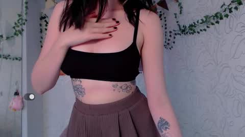 Emma online show from October 10, 2025, 9:41 am