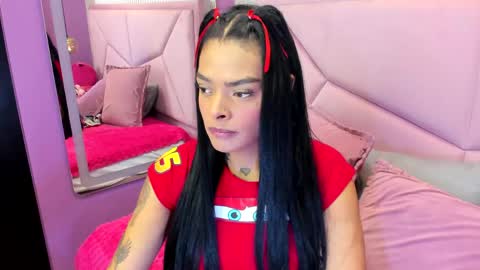 Snapshot of emmaebony_ chatting on June 2, 2026, 12:29 pm emmaebony_ online show from June 2, 2026, 12:29 pm