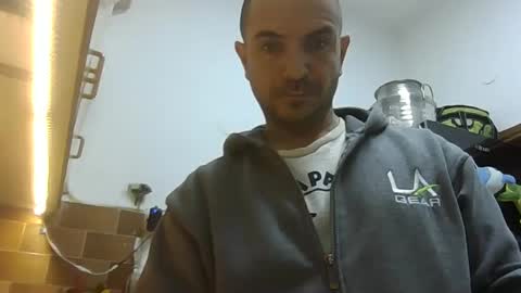 Snapshot of emmagold123 chatting on December 22, 2024, 5:12 am Ariel online show from December 22, 2024, 5:12 am