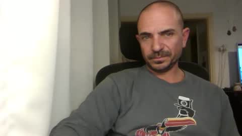 Snapshot of emmagold123 chatting on January 29, 2025, 8:56 pm Ariel online show from January 29, 2025, 8:56 pm