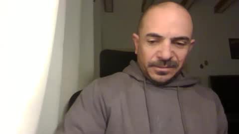 Snapshot of emmagold123 chatting on January 30, 2025, 4:16 am Ariel online show from January 30, 2025, 4:16 am