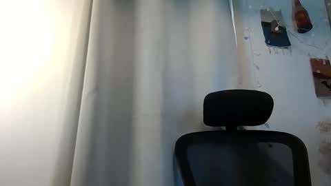 Snapshot of emmagold123 chatting on March 11, 2026, 10:43 am Ariel online show from March 11, 2026, 10:43 am