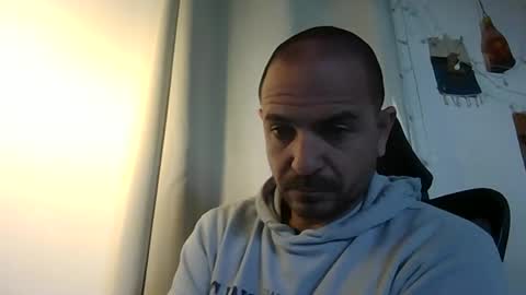 Snapshot of emmagold123 chatting on April 12, 2026, 5:45 am Ariel online show from April 12, 2026, 5:45 am