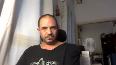 Ariel online show from July 21, 2026, 3:53 am