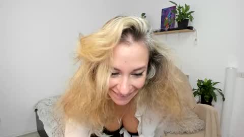 Emma online show from November 6, 2025, 8:37 am