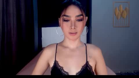 Emma online show from June 2, 2026, 1:29 am