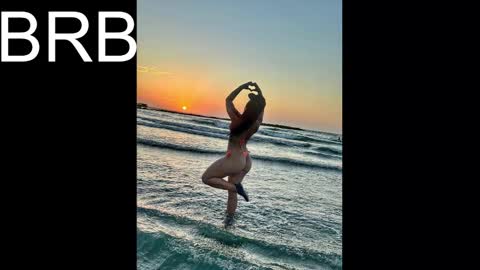 Snapshot of emmahill1 chatting on February 13, 2025, 10:11 pm EMMA HILL online show from February 13, 2025, 10:11 pm